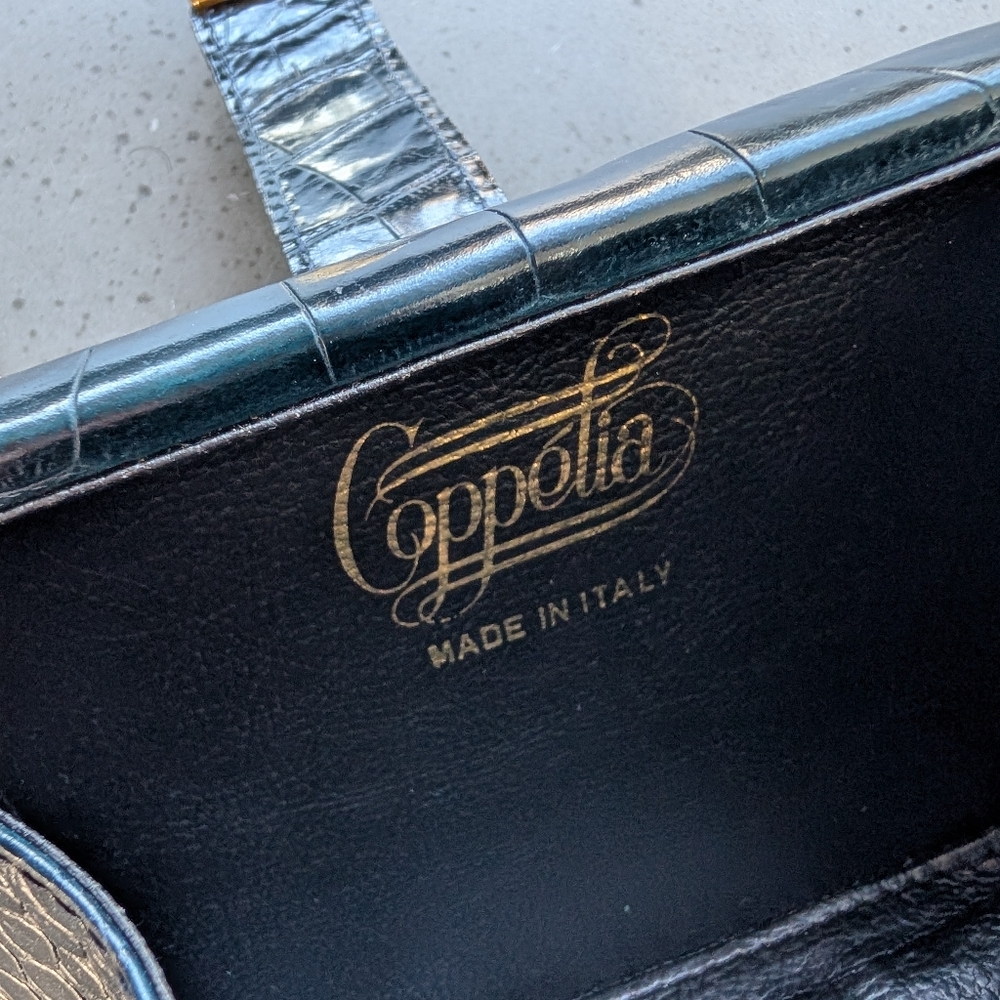 Vintage Croc-Embossed Box Bag - Picture 10 of 15